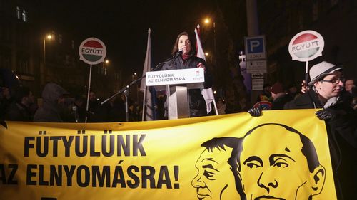 Analiză New York Times: O mână rusească ascunsă în alegerile din Ungaria? De fapt, este chiar la vedere