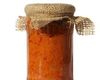 Un hoț din Pașcani a fost prins după ce a lăsat amprente pe un borcan de zacuscă / A început să mănânce chiar la locul faptei / Condamnat la 4 ani și 10 luni de închisoare cu executare