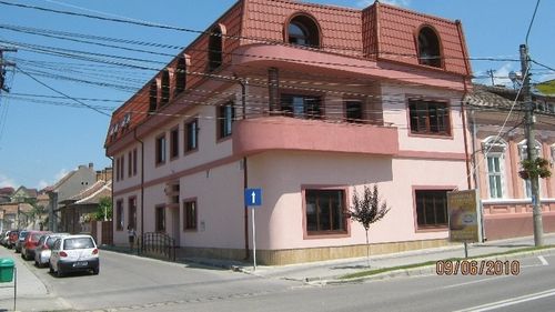 Focar de COVID la Judecătoria Blaj. Instituția nu va funcționa joi, din cauza numărului mare de cazuri
