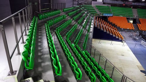 Presa maghiară, după ce fanii Rapidului au curățat tribunele la meciul de handbal cu Győr: ”Jos pălăria!” / ”Se pare că exemplul dat de fanii japonezi la Cupa Mondială din Qatar este contagios”