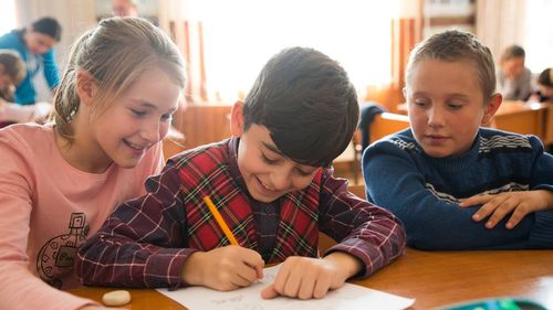 Mircea Miclea: E o modă acum că trebuie să-i lăsăm pe copii să facă numai ce le place lor să facă. Nu e bine. Educă-te să-ți placă ceea ce ești obligat să faci, nu să faci doar ceea ce îți place