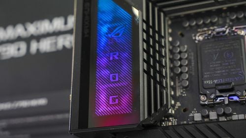 Programul ROG Elite Rewards al ASUS, lansat în România. Utilizatorii pot câștiga puncte pe care le pot transforma în recompense și premii