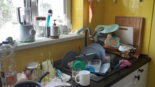 REPORTAJ Cum am supraviețuit cu copii și job în pandemie. Un 1 iunie despre lockdown-ul mamelor în vremea COVID-19 (II)