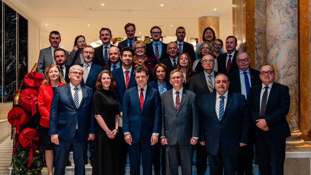 Nicușor Dan, întâlnire cu ambasadorii țărilor membre UE: Am subliniat importanța întăririi apărării europene, în deplină complementaritate cu NATO