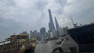 Beijingul amenință Europa cu represalii, în cazul deciziei de limitare a importurilor din China / UE discută despre modalitățile de a contracara creșterea bruscă a importurilor chinezești