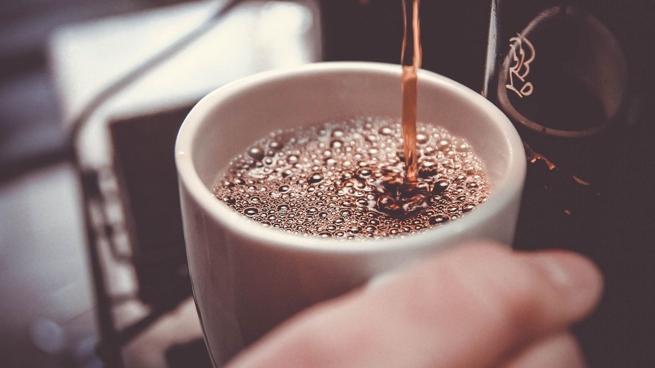 VIDEO Beton mai rezistent cu 30%, obținut cu zaţ de cafea de cercetătorii australieni