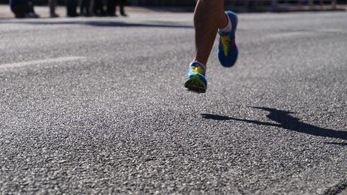 Calendarul competițiilor sportive din România: Maratoane, ciclism și squash în perioada următoare