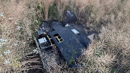 VIDEO O dronă cu încărcătură explozibilă, găsită de localnici în satul Rachelu din Tulcea. Drona a fost detonată controlat