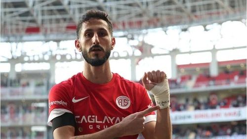 Un jucător israelian a fost arestat în Turcia / Este acuzat de "incitare la ură" după un mesaj referitor la războiul Israel-Hamas