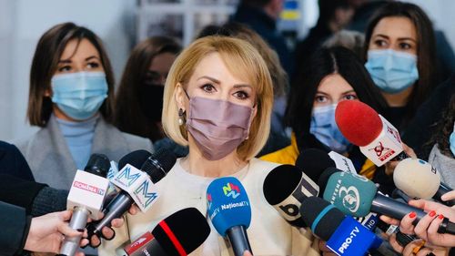 Gabriela Firea, întrebată dacă PSD îl mai susține pe Daniel Tudorache: N-aș vrea să mă antepronunț. Decizia se ia în cadrul Consiliului Politic Naţional