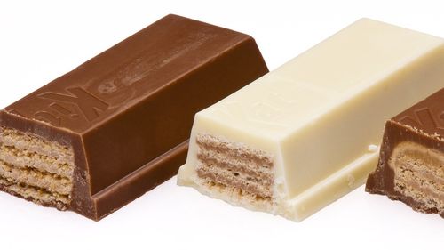 Cursa pentru ciocolată vegană se încinge după ce Nestle a anunţat că va lansa napolitane KitKat pe bază de orez