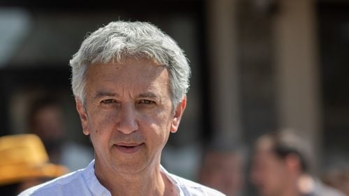 Oficial de la IPJ Constanța: Dan Diaconescu, acuzat de două infracțiuni de act sexual cu un minor și cinci infracțiuni de folosire a prostituției infantile