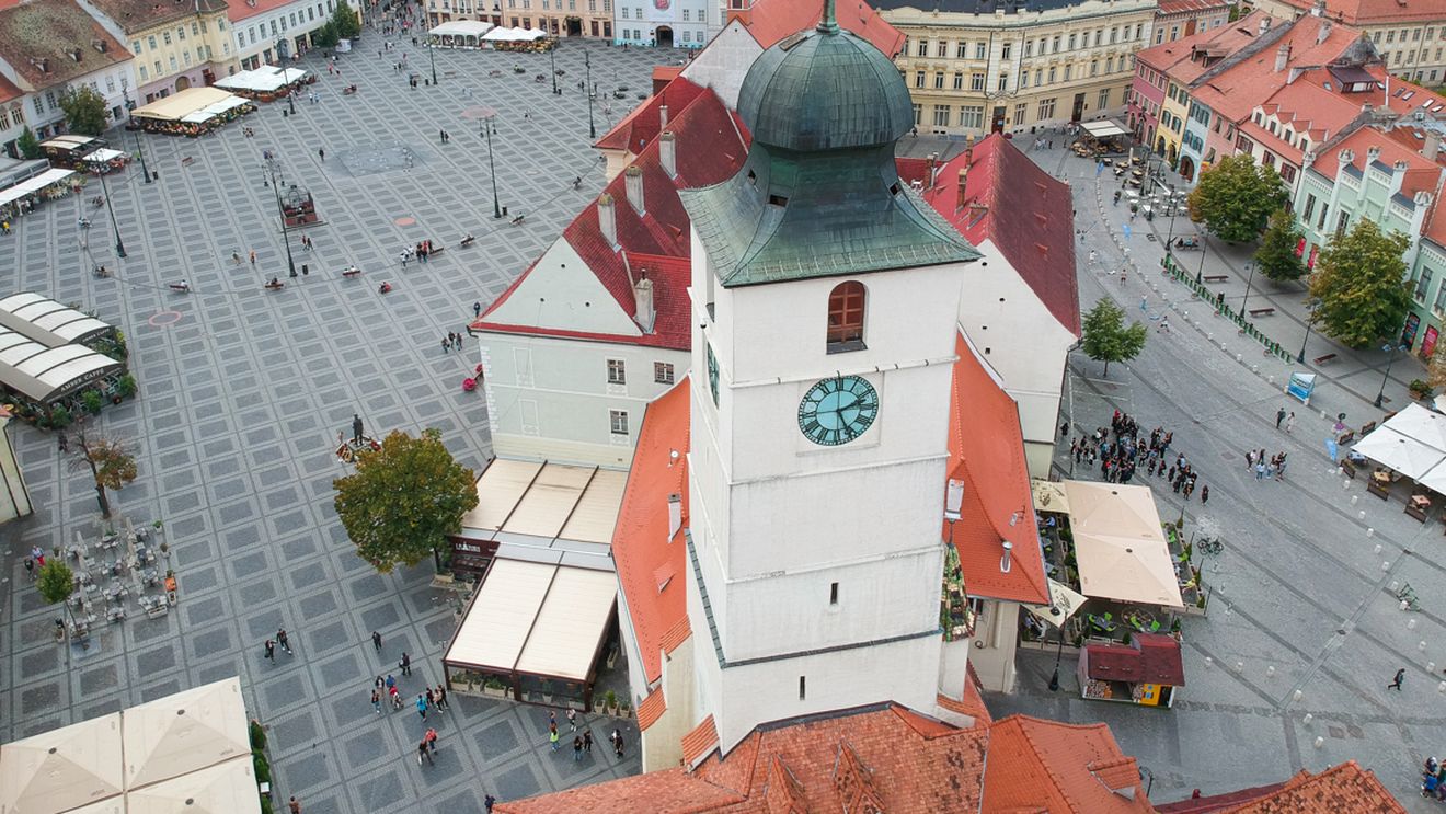 Turnul Sfatului din Sibiu va fi reabilitat din fonduri europene. Înăuntru va fi amplasată o hologramă, pentru informare