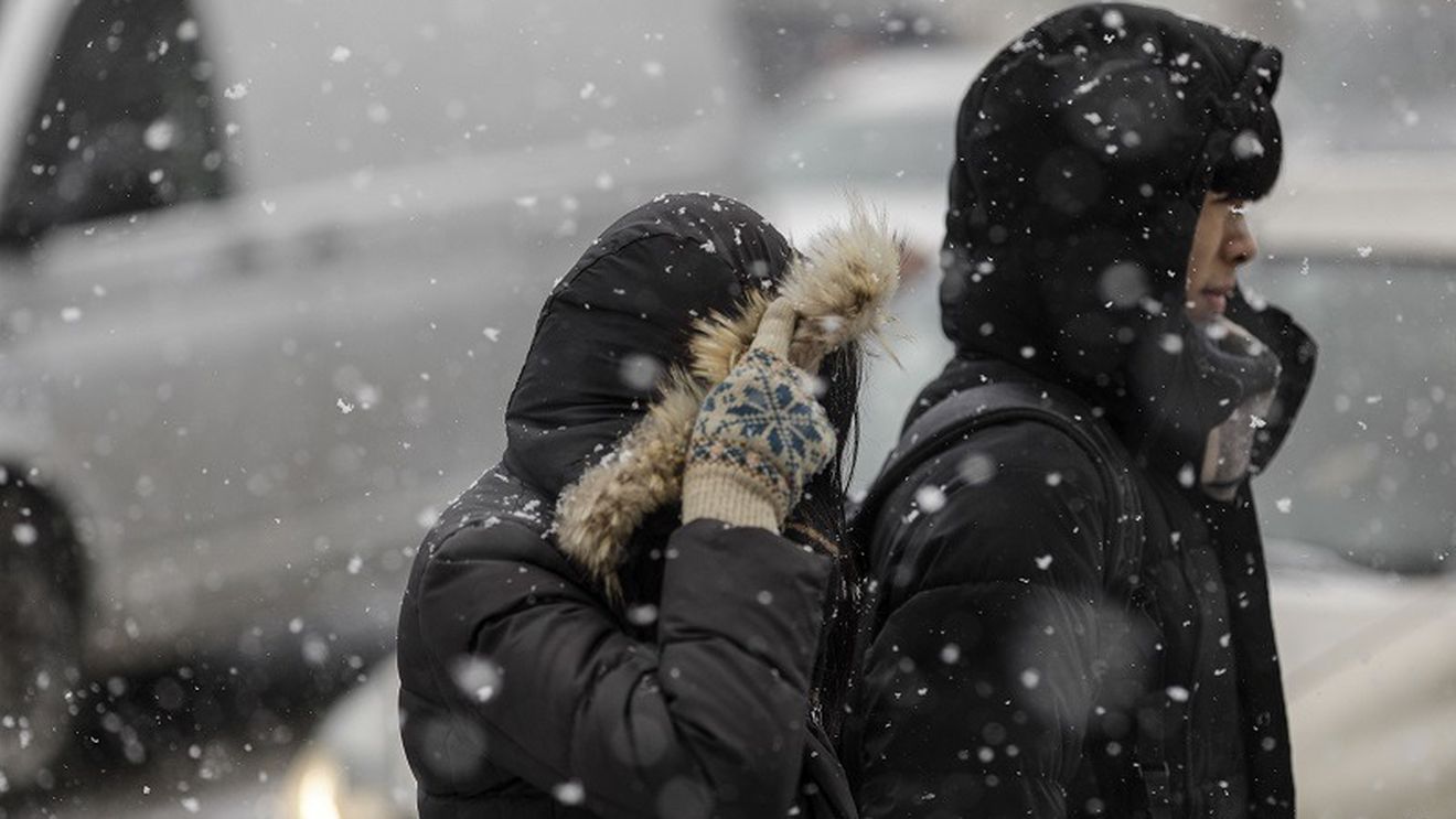 Ninge în București, vineri dimineață/ Capitala, sub cod galben