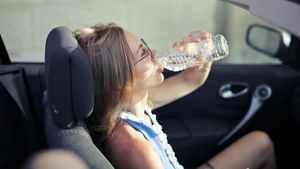 Cum afectează canicula industria modei / Țări producătoare cheie ar putea reduce veniturile din exporturile din sectorul confecțiilor cu 65 de miliarde de dolari până în 2030