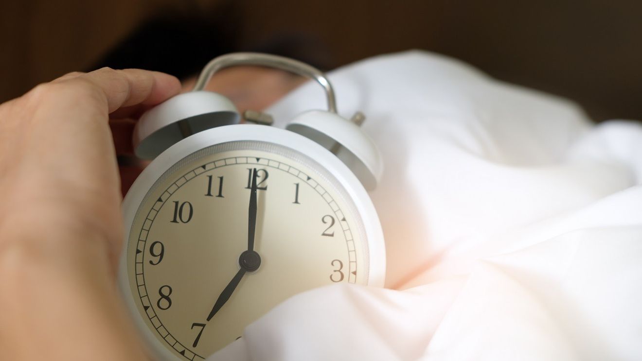 Atenție la ceas: România trece în această noapte la ora de vară - ora 3.00 devine ora 4.00