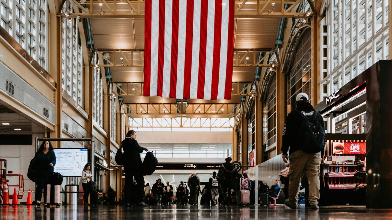 Administrația Trump a instituit unele dintre cele mai stricte restricții de călătorie din istoria Statelor Unite, din cauza virusului Ebola