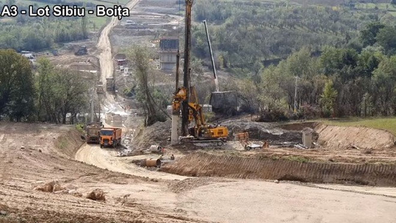 VIDEO Lucrările pe primul lot al Autostrăzii Sibiu - Pitești au ajuns la 25%