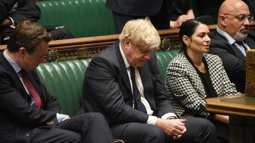 Boris Johnson a formulat, public, scuze în privința petrecerii de anul trecut de la reședința sa care a încălcat regulile de distanțare socială pe timp de carantină