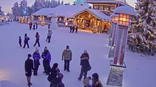 Un oficiu poștal din St. Nikolaus, Germania, a răspuns unui număr record de 30.000 de scrisori pentru Moș Crăciun