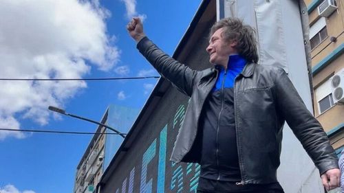 Wall Street Journal: Președintele argentinian Milei a făcut audienței de la Davos un transplant de coloană vertebrală. El a avertizat elitele cu privire la consecințele persistenței Occidentului pe actuala cale socialistă.