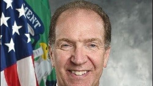 Demisie surprinzătoare a președintelui Băncii Mondiale, cu aproape un an înainte de încheierea mandatului / ”Lumea a beneficiat de pe urma sprijinului său puternic pentru Ucraina în contextul invaziei ilegale şi neprovocate a Rusiei”