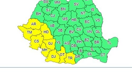 Instabilitate atmosferică în sud-vestul ţării în intervalul 1 – 2 iulie / Averse cu caracter torenţial, descărcări electrice și intensificări de scurtă durată ale vântului
