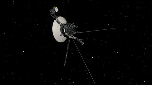 Nava spațială Voyager 1, aflată în afara sistemului solar, a reluat legătura cu Pământul/ Instrumentele sale științifice ar putea începe să transmită din nou informații
