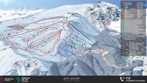 Se deschide sezonul de schi de la Sinaia / Șase pârtii vor fi funcționale în weekend / ”Nu vă aventurați mai jos de golul alpin, stratul de zăpadă este insuficient”