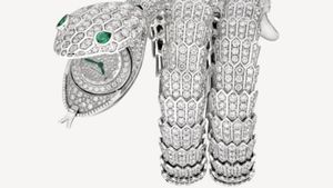 Ceasul Serpenti al Bulgari: o bijuterie secretă care ascunde timpul care valorează între 166.000 de dolari și 240.000 de dolari