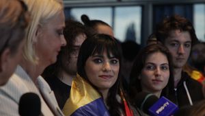 Ambasada României în Republica Moldova, despre votul dat Alexandrei Căpitănescu la Eurovision de juriul din țara vecină: Dincolo de voturi și de diferențele dintre preferințele publicului și cele ale juriilor, cel mai important rămâne faptul că muzica continuă să construiască punți între oameni