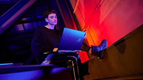 ROG Strix SCAR 17 Special Edition (G733CX): putere maximă în jocuri (P)