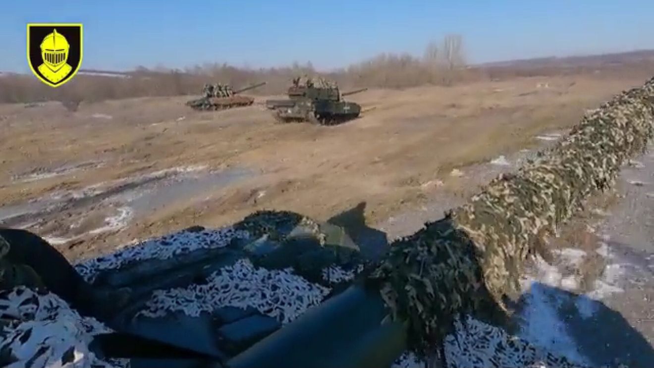VIDEO Ministerul ucrainean al Apărării publică imagini din timpul unor exerciții militare cu tancuri, pentru consolidarea abilităților ofensive