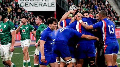 Franţa a învins Scoţia la rugby cu 35-16 şi a câştigat Turneul celor Şase Naţiuni