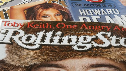 Jann Wenner, cofondator al revistei Rolling Stone şi al Rock and Roll Hall of Fame, a fost înlăturat din Consiliul de Administraţie al instituției după ce a făcut comentarii considerate rasiste