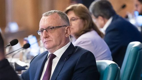 „Altă șansă pentru a susține excelența nu există”, afirmă Sorin Cîmpeanu referitor la examenele de admitere la Colegiile Naționale