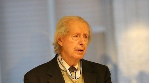 UPDATE Ministrul de Externe Bogdan Aurescu: O valoare incomensurabilă pentru lumea academică, membru de onoare al Academiei Române/ Profesorul american Keith Hitchins, care a publicat despre români și istoria României la cele mai prestigioase edituri din lume, a murit la 90 de ani