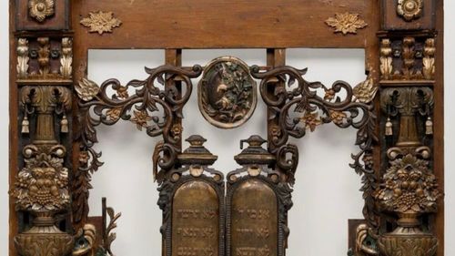 Un Chivot al Torei vechi de 200 de ani, furat din România, a fost găsită după un deceniu și va fi expus la Yad Vashem