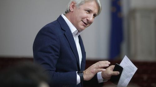 VIDEO Teodorovici, declarație halucinantă despre tragedia din Caracal și protestatarii care îl așteptau la ieșirea din CEx: ”Este o chestiune care se întâmplă în special din cauza dânșilor, a celor care țipă și se împotrivesc schimbărilor în sistem”