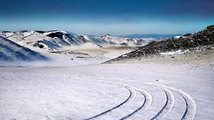 Rusia a suspendat producţia de gaz lichefiat la proiectul său Arctic LNG 2, din cauza sancţiunilor şi a penuriei de tancuri de transport