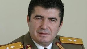 EXCLUSIV Victor Ponta își lansează azi candidatul la Primăria Capitalei: Fostul director al Spitalului Militar Central, Ioan Sîrbu, care a candidat în 2016 pe listele PNL la Parlament / Și generalul Sîrbu a fost acuzat de plagiat în urmă cu opt ani