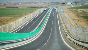 Grindeanu: Cred că până la sfârşitul anului 2024 o să dăm în folosțină cel puţin 250 de km de autostradă şi drum expres