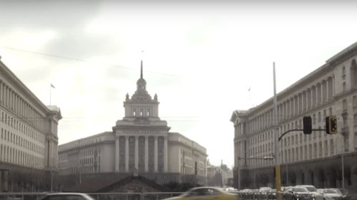Parlamentul bulgar respinge propunerea preşedintelui de a organiza un referendum pe tema aderării la euro