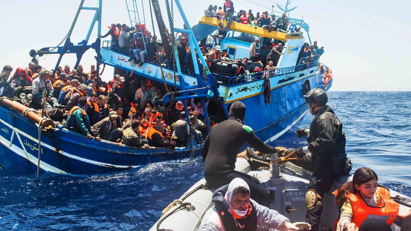 Marea Britanie intenționează să crească semnificativ numărul expulzărilor de migranţi în ţările lor de origine