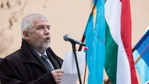 Consiliul Național Secuiesc a amânat depunerea Iniţiativei Cetăţeneşti Europene privind regiunile naţionale / Preşedintele CNS: Atâta timp cât Comisia Europeană este prezidată de Ursula von der Leyen, iar printre vicepreşedinţi se numără Frans Timmermans şi Vera Jourova, nu o vom depune