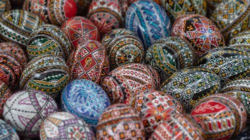 Târgul de Paști din Arad rămâne deschis încă o săptămână / Primar: ”Sărbătorile Pascale s-au susprapus cu minivacanța de 1 Mai, când mulți dintre arădeni au fost plecați din oraș”