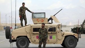 Cum ar putea Trump să ia înapoi baza Bagram de la talibani