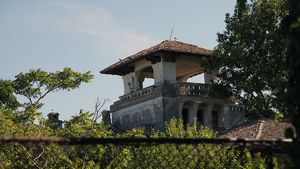 Ciolacu anunţă că fosta Vilă Regală Mamaia, monument istoric, va fi trecută în administrarea Ministerului Culturii / Ar urma să fie transmise ministerului și  fondurile necesare acestei preluări