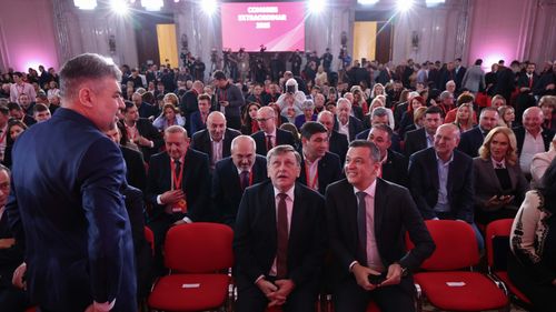 Ciolacu, despre cum au reuşit să se ţină de cuvânt în noua coaliţie: Pentru că de această dată nu l-am avut pe Victor Ponta şi nici pe Klaus Iohannis / Mesaj către PSD şi PNL: „Terminaţi cu prostiile, cu filozofările, fiindcă e groasă!”