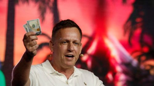 Miliardarul Peter Thiel își vinde toate acțiunile Nvidia pe fondul temerilor legate de o bulă AI